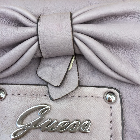 Guess Wallet - Picture 2 of 8